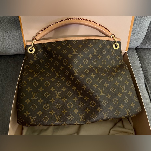 Louis Vuitton Artsy MM - Picture 2 of 16